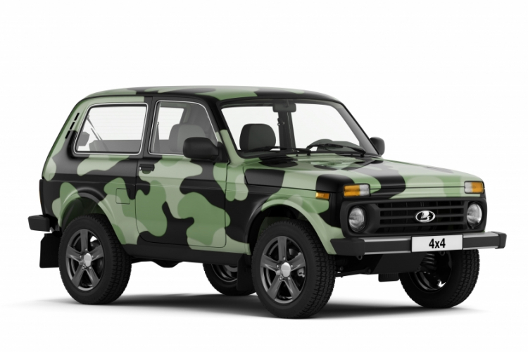 Lada 4x4 sơn màu camo chính hãng có giá chỉ 7.000 USD