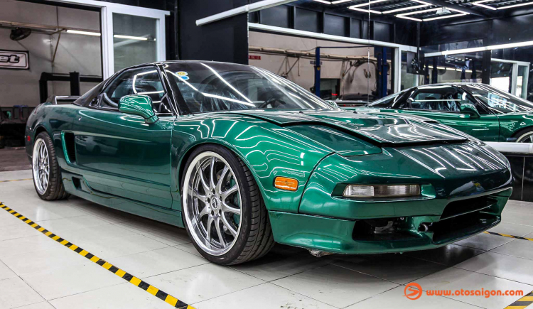 Cận cảnh siêu xe hàng hiếm Acura NSX 1996 tại Sài Gòn