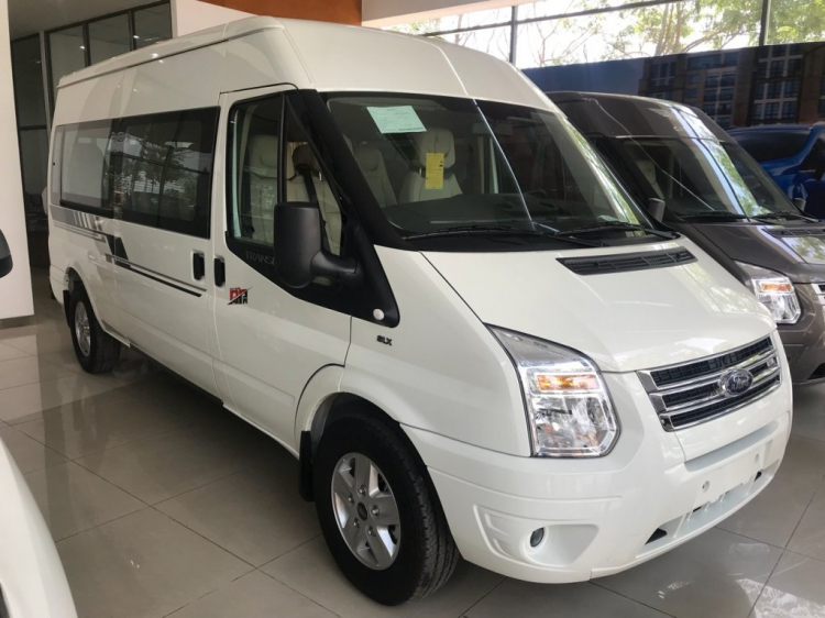 FORD TRANSIT 2018 tặng phụ kiện 6 món, vay 90%