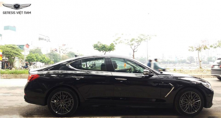 Sedan hạng sang Genesis G70 có giá 1,7 tỷ đồng tại Việt Nam