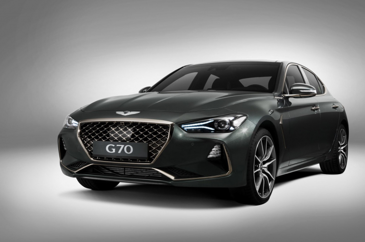 Sedan hạng sang Genesis G70 có giá 1,7 tỷ đồng tại Việt Nam