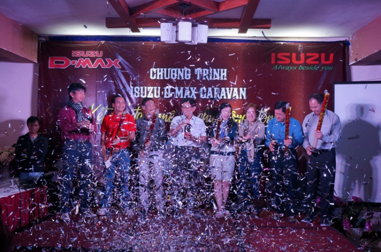 Tường thuật Isuzu Caravan Tây Bắc 2014 Tường thuật Isuzu Caravan Tây Bắc 2014