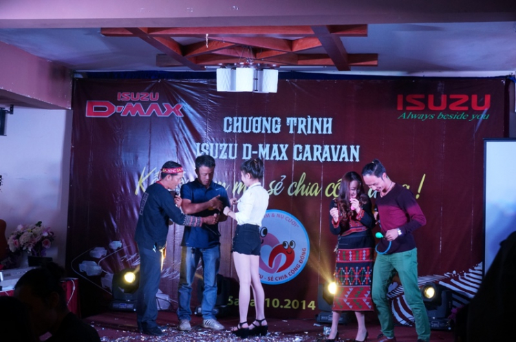 Tường thuật Isuzu Caravan Tây Bắc 2014 Tường thuật Isuzu Caravan Tây Bắc 2014