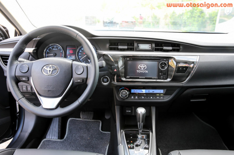 Sự “lột xác” của Toyota Corolla Altis 2014