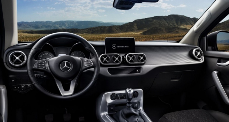 Bán tải Mercedes-Benz X-Class có giá từ 804 triệu đồng tại Úc