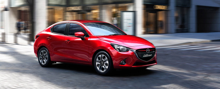 Nhờ các bác tư vấn: Lắp gạt mưa và đèn tự động từ Mazda3 qua Mazda2