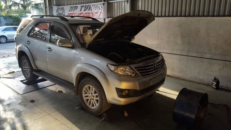 Toyota Fortuner 2.5G 2014 mạnh hơn 70 Hp sau khi remap ecu