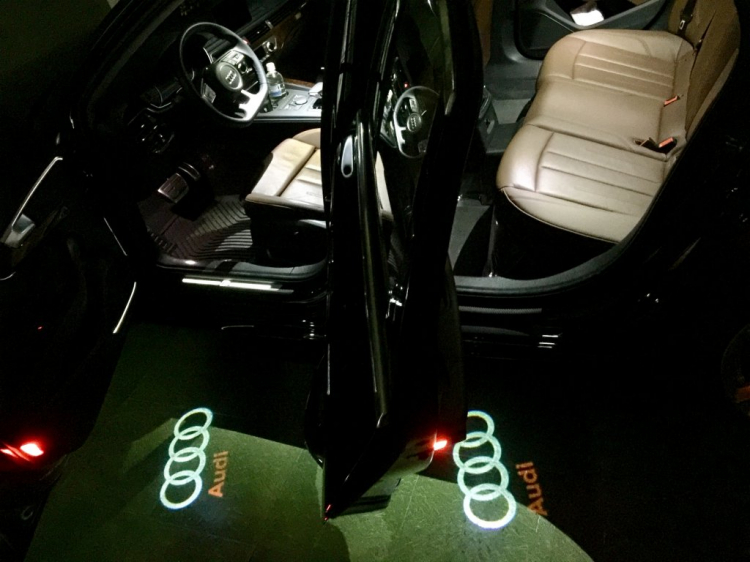 Vài nhận xét và nâng cấp xe Audi A4 B9 APEC VIETNAM 2017 LIMITED EDITION. Vài nhận xét và nâng cấp xe Audi A4 B9 APEC VIETNAM 2017 LIMITED EDITION.