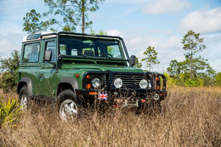 ECD Automotive Design: Hãng độ tuyệt vời cho xe Land Rover cổ điển