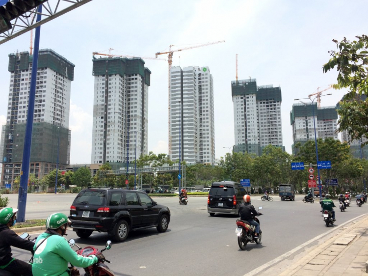 Giữa tháng 9 này The Sun Avenue cất nóc rồi thì có kịp bàn giao nhà trong Quý 2 - 2018 không các bác