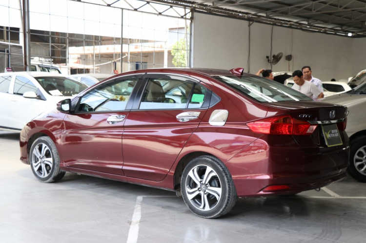 HONDA CITY 1.5AT 2016, màu đỏ, 67.000km, bstp