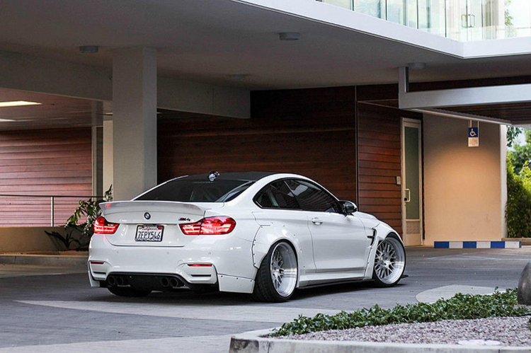BMW M4 độ công suất 702 mã lực; mạnh hơn siêu xe Ferrari 488 GTB BMW M4 độ công suất 702 mã lực; mạnh hơn siêu xe Ferrari 488 GTB