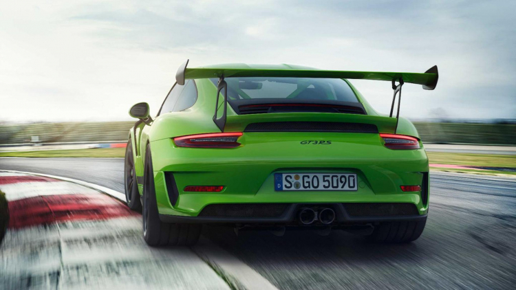 Porsche 911 GT3 RS 2018 hoàn thành vòng đua Nürburgring chỉ trong vòng 6 phút 56 giây