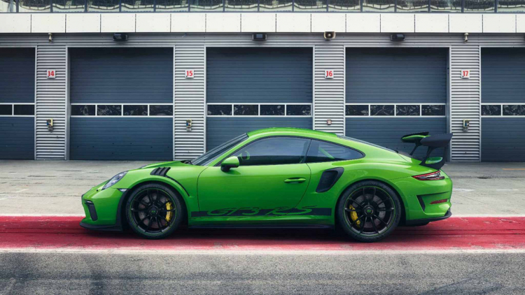 Porsche 911 GT3 RS 2018 hoàn thành vòng đua Nürburgring chỉ trong vòng 6 phút 56 giây