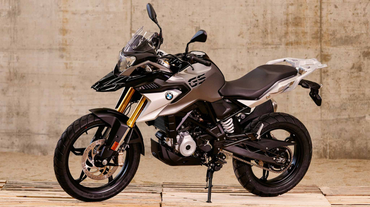 THACO công bố giá bán chính hãng của các dòng xe BMW Motorrad; S1000RR chỉ 579 triệu đồng