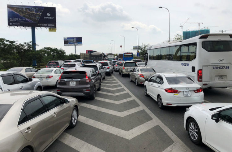 CẬP NHẬT TÌNH HÌNH GIAO THÔNG TRÊN CAO TỐC LT- DG DỊP LỄ 30.4.2018 CẬP NHẬT TÌNH HÌNH GIAO THÔNG TRÊN CAO TỐC LT- DG DỊP LỄ 30.4.2018