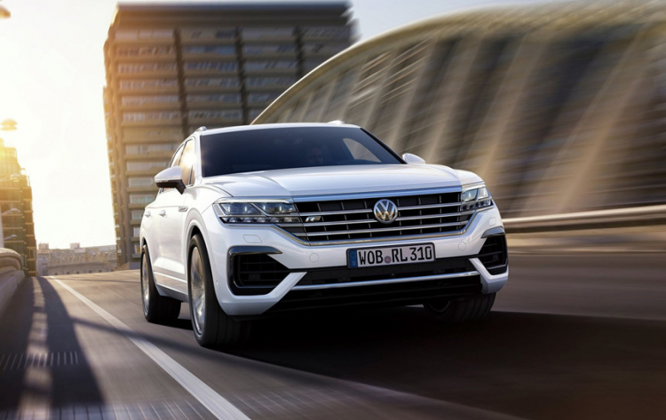 Màn Lột Xác Ngoại Ngục Volkswagen Touareg 2019