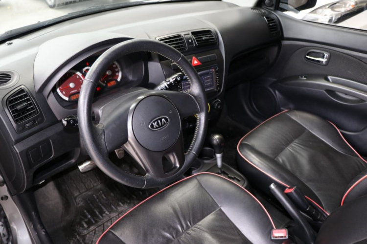 Kia Morning SX 1.1AT 2011, màu xám, 56.000km, hỗ trợ trả góp, giá thương lượng Kia Morning SX 1.1AT 2011, màu xám, 56.000km, hỗ trợ trả góp, giá thương lượng