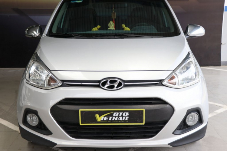 Hyundai i10 Grand 1.0AT 2015, màu bạc, 69.000km, giá liên hệ, hỗ trợ ...