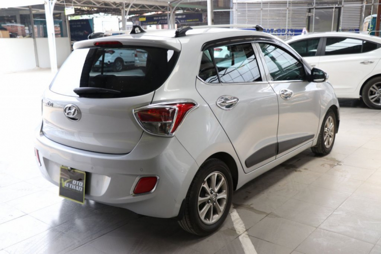 Hyundai i10 Grand 1.0AT 2015, màu bạc, 69.000km, giá liên hệ, hỗ trợ trả góp