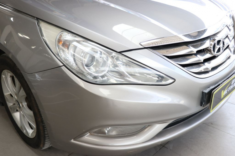 Hyundai Sonata Y20 2.0AT 2010, màu xám, 81.000, giá thương lượng, hỗ trợ tra góp