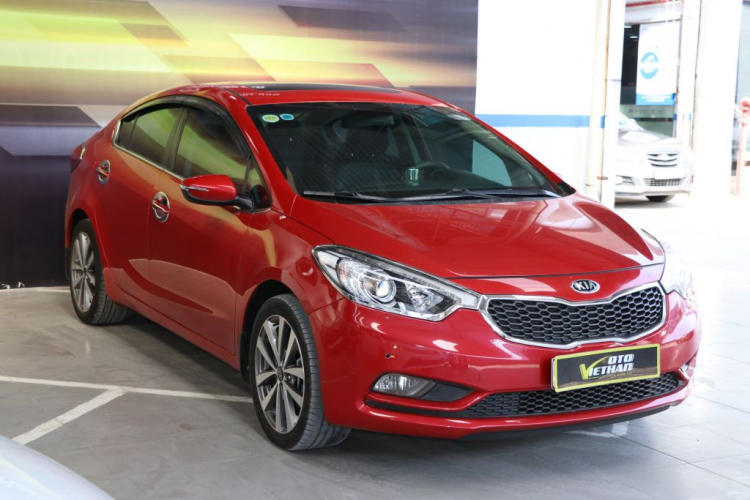 Kia K3 2.0AT 2015, Màu đỏ, 39.000km, giá thương lượng, hỗ trợ trả góp