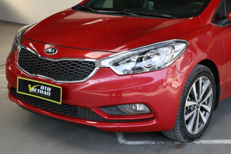 Kia K3 2.0AT 2015, Màu đỏ, 39.000km, giá thương lượng, hỗ trợ trả góp