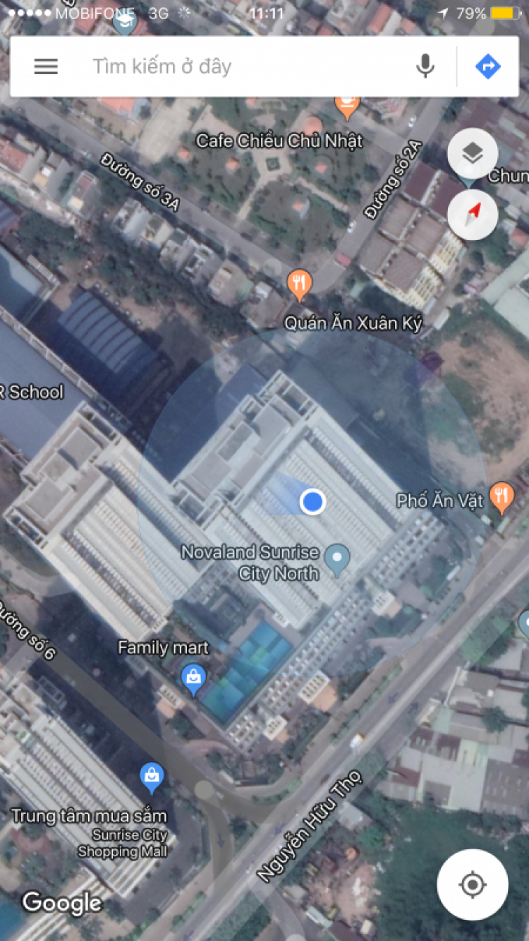 Bán bánh thôi mà. Có cần phải lớn vại không. Bán bánh thôi mà. Có cần phải lớn vại không.