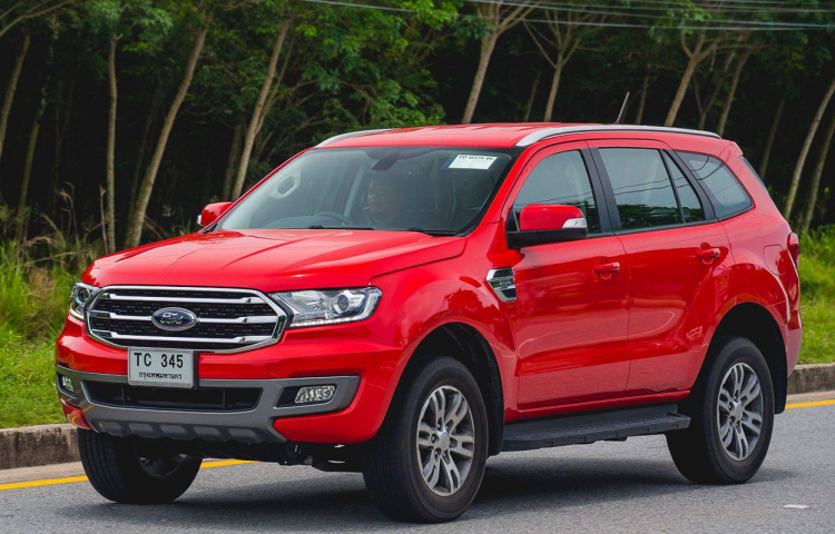 Ford Everest Facelift 2018 xuất hiện liên tục tại Thái, sắp về Việt Nam trong tương lai gần