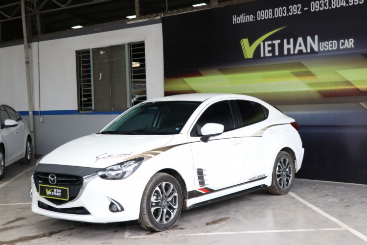 Mazda 2 1.5AT 2016, màu trắng, 27.000km, giá thương lượng, hỗ trợ trả góp