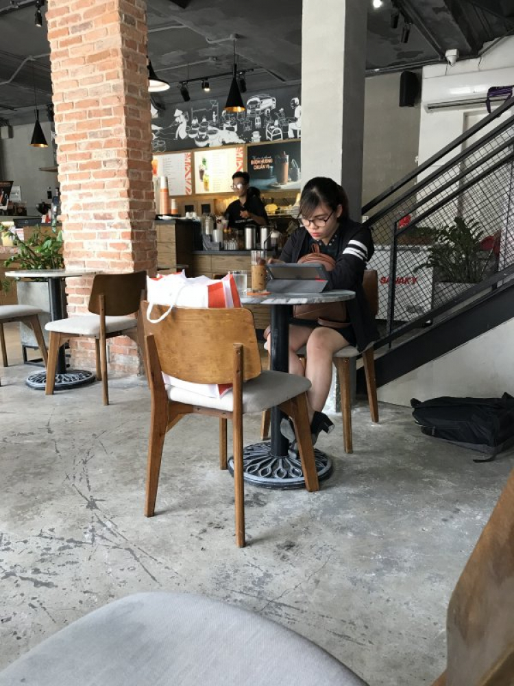 Bọn the coffee house rửa tiền hả các anh