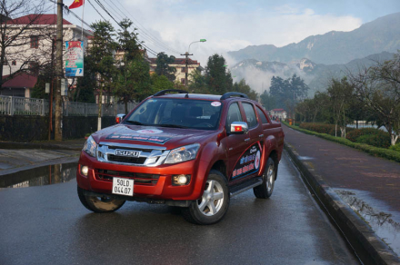 D-Max-2015.jpg