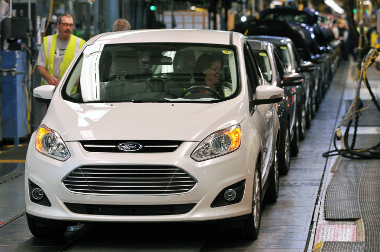 Ford Mỹ chính thức ngừng sản xuất Focus, C-Max