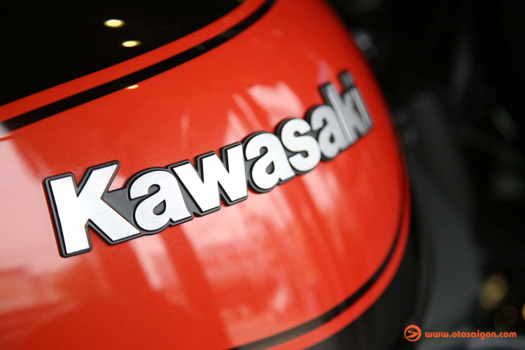 Cận cảnh Kawasaki Z900RS giá 395 triệu, đối thủ của BMW R NineT