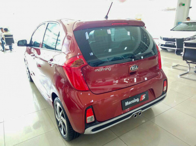 Kia Morning có thêm phiên bản S 2018 với giá bán 393 triệu đồng Kia Morning có thêm phiên bản S 2018 với giá bán 393 triệu đồng
