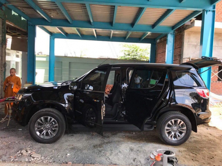 Lô Chevrolet Trailblazer đầu tiên xuất hiện tại đại lý Lô Chevrolet Trailblazer đầu tiên xuất hiện tại đại lý