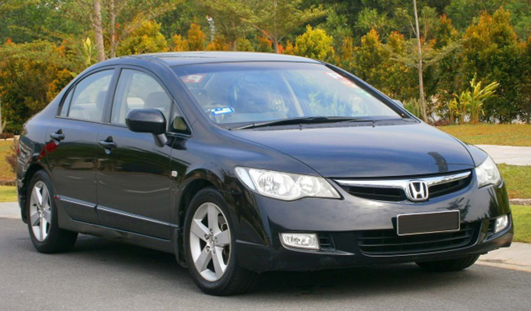 Nhờ mọi người tư vấn giúp vụ báo giá của hãng cho Honda Civic 2.0 AT đời 2008