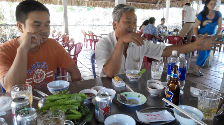 ACCORD CLUB Rước Hắc Cô Nương đổi màu da. ACCORD CLUB Rước Hắc Cô Nương đổi màu da.