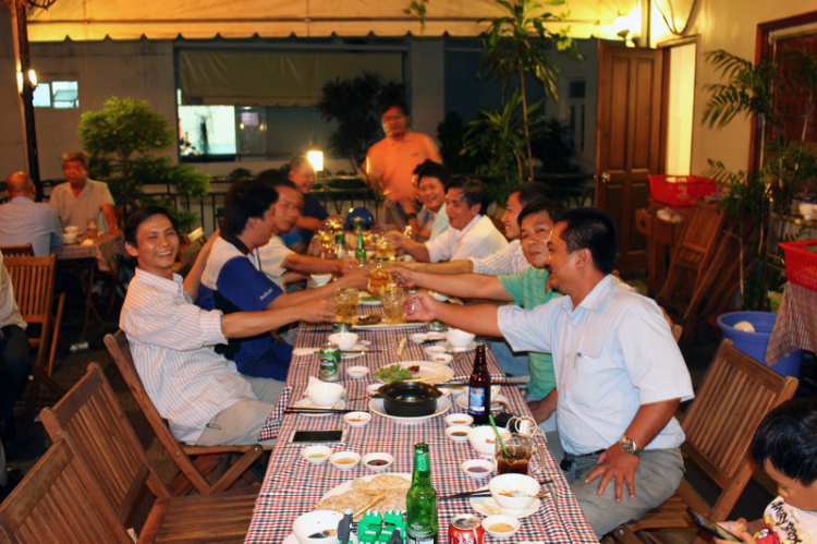 Khu phố 8888 - Chém gió chuyên nghiệp và đầy văn hóa (Tập 2) Khu phố 8888 - Chém gió chuyên nghiệp và đầy văn hóa (Tập 2)