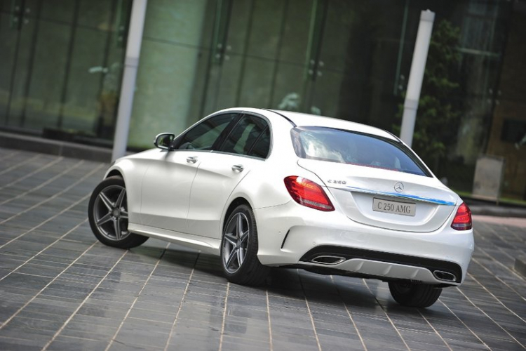 Mercedes-benz-C250-AMG-(5).jpg