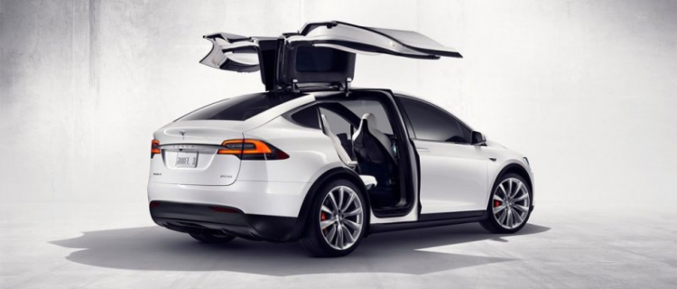 NHTSA: Tesla Model X - chiếc xe không thể lật