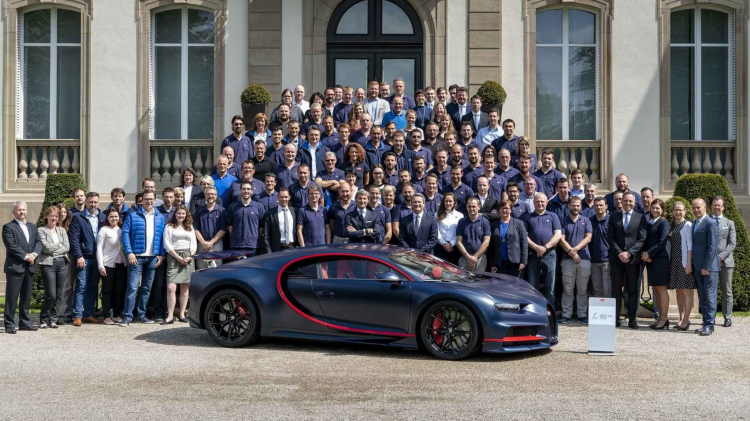 Bugatti đã xuất xưởng chiếc Chiron thứ 100; siêu xe sở hữu bởi khách hàng đến từ Ả Rập