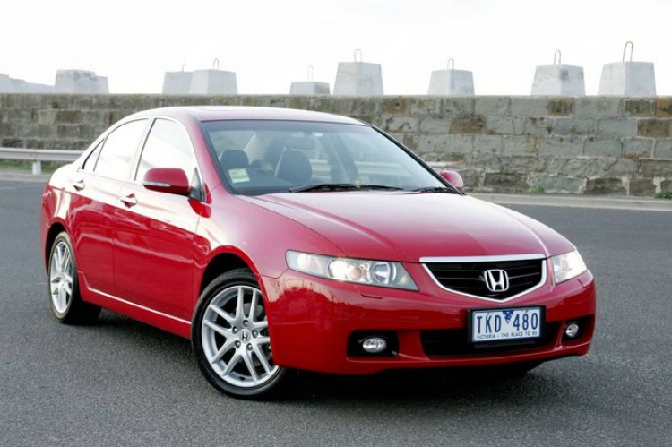 Em khoe con Fiat còi đã phục vụ 10 năm lẻ! Em khoe con Fiat còi đã phục vụ 10 năm lẻ!