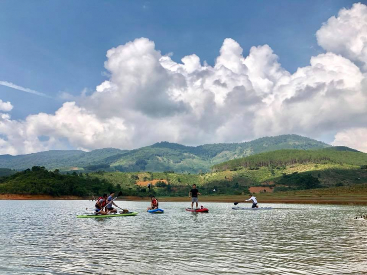 Chèo S.U.P dã ngoại hồ Kala (Di Linh)