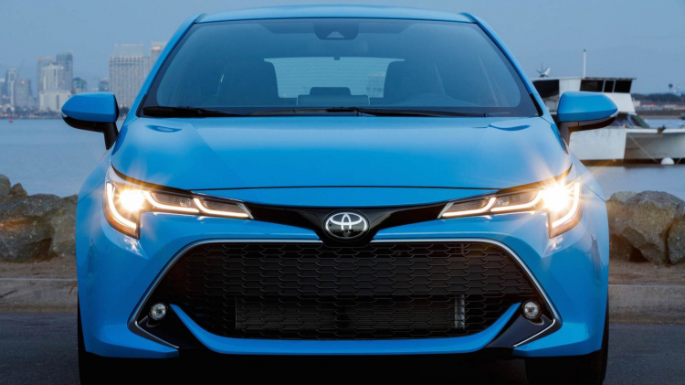 Toyota Corolla Hatchback 2019 có giá bán bắt đầu từ 19.990 USD tại Mỹ