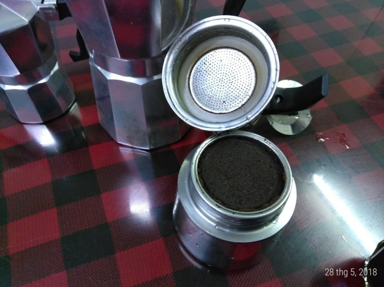 Mỗi ngày một chuyện. Mỗi ngày một chuyện.