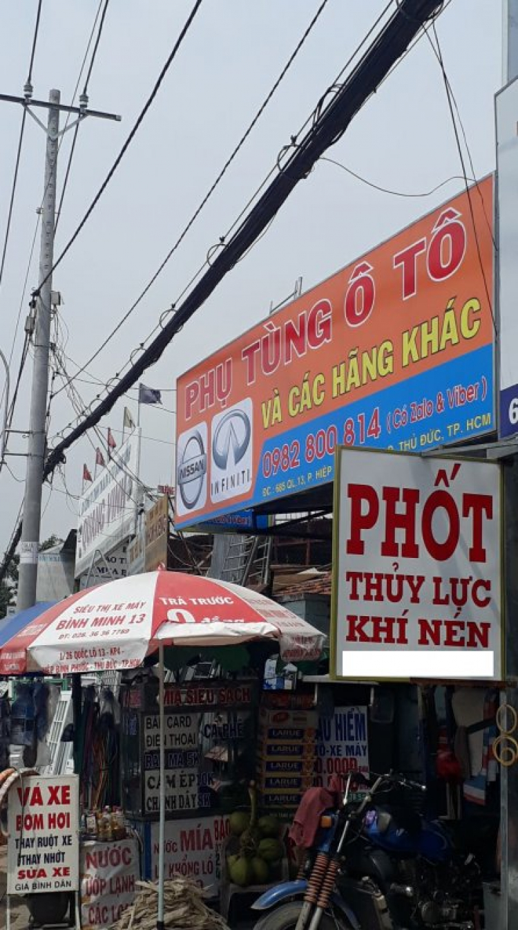 Xe bị mất chụp gương hậu Xe bị mất chụp gương hậu