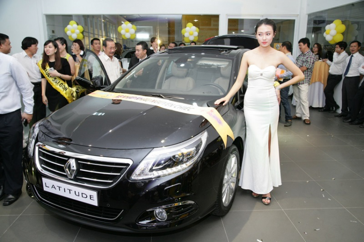 Renault khai trương showroom thứ 2 tại TPHCM