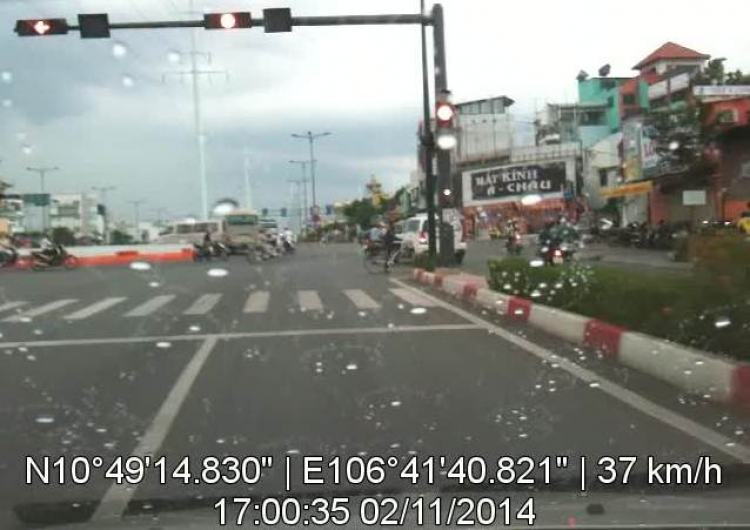 tuyến Phạm Văn Đồng đã bỏ đèn xanh đỏ tuyến Phạm Văn Đồng đã bỏ đèn xanh đỏ