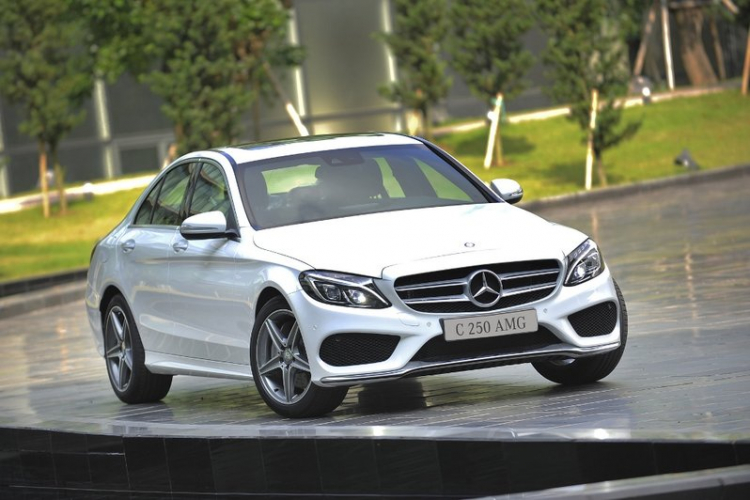 So sánh 3 phiên bản Mercedes-Benz C-Class 2015